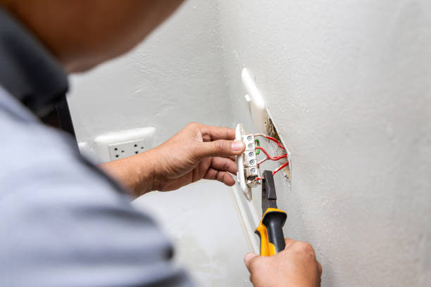 Best Licensed Electrician  in Fort Hunt, VA